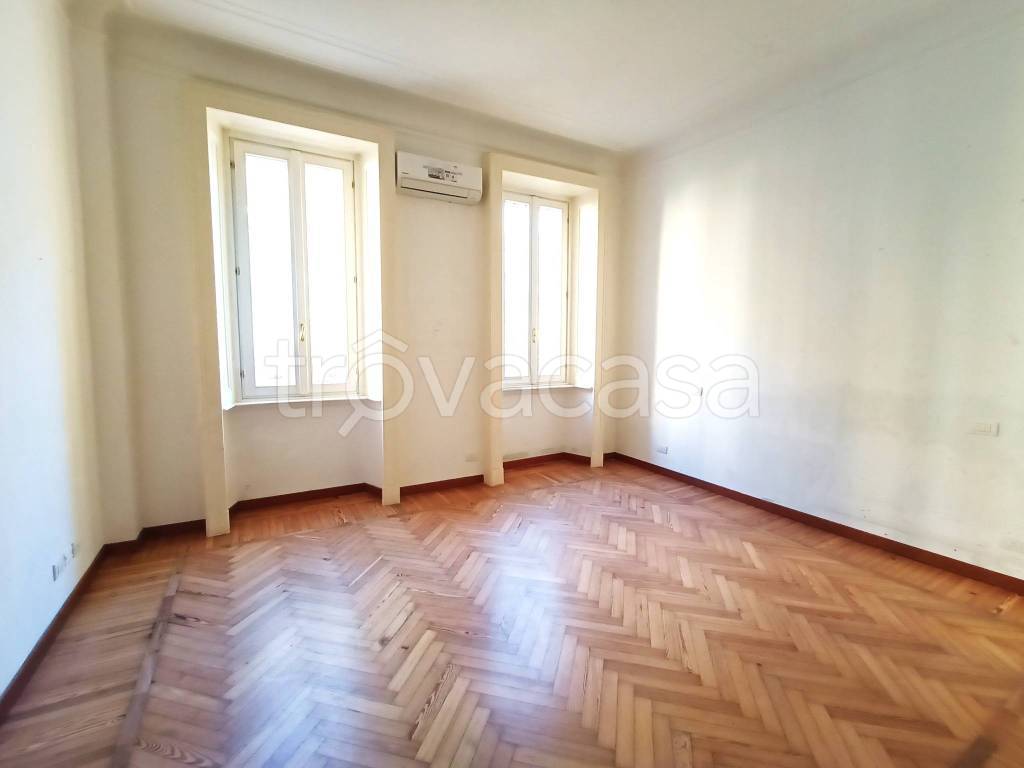 ufficio in affitto a Milano