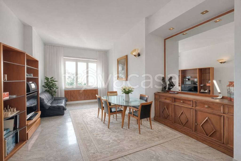 appartamento in affitto a Milano in zona Porta Venezia