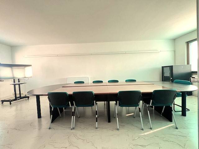 ufficio in affitto a Milano in zona Baggio