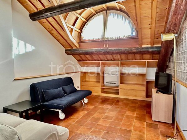 appartamento in affitto a Milano in zona Cadorna