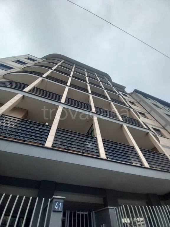 appartamento in affitto a Milano in zona Dergano