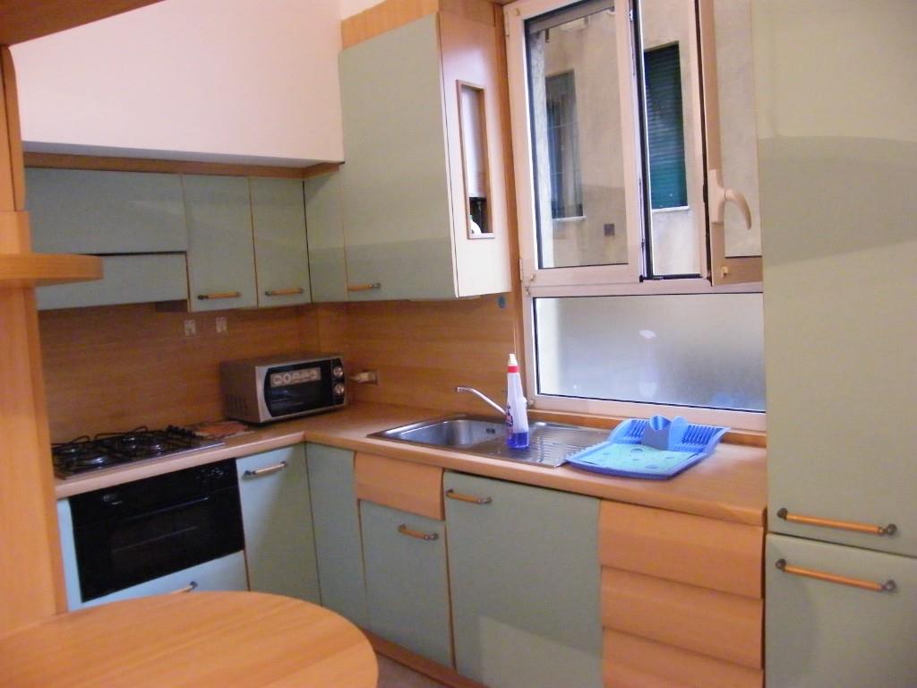 appartamento in affitto a Milano in zona Piazzale Lodi