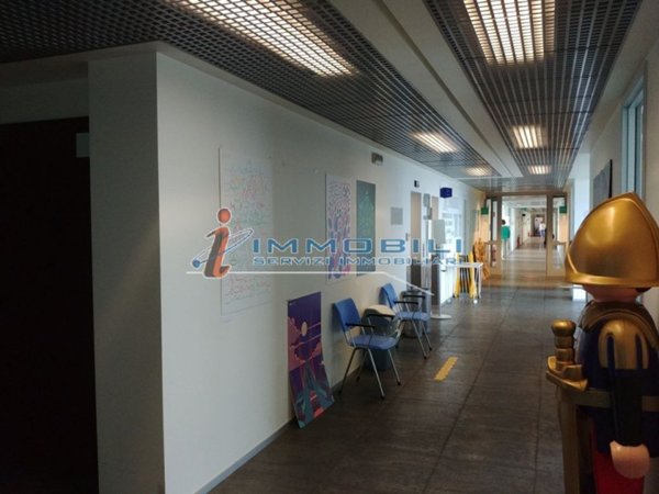 ufficio in affitto a Milano in zona Famagosta