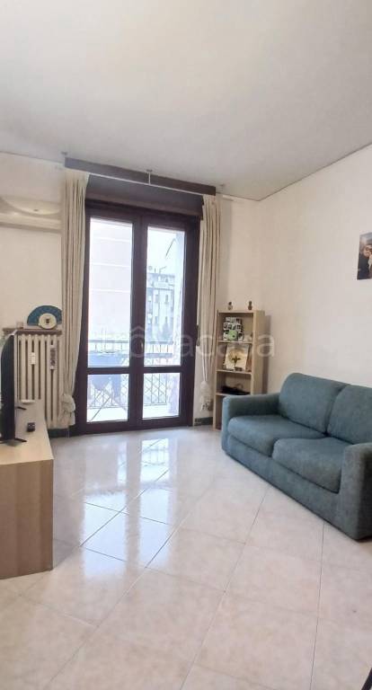 appartamento in affitto a Milano in zona Famagosta