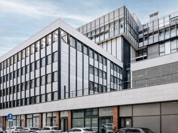 ufficio in affitto a Milano in zona Centro Direzionale