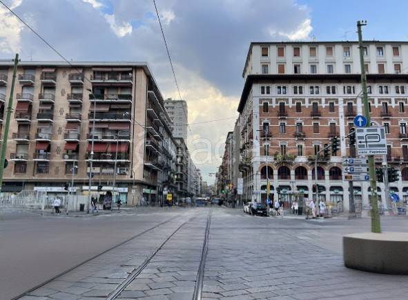 negozio in affitto a Milano