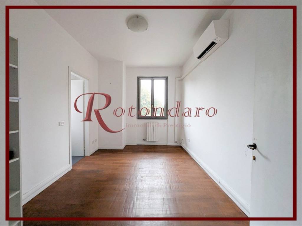 ufficio in affitto a Milano