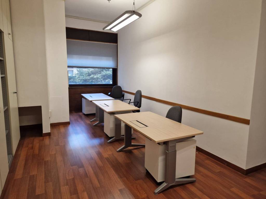 ufficio in affitto a Milano in zona Centro Direzionale