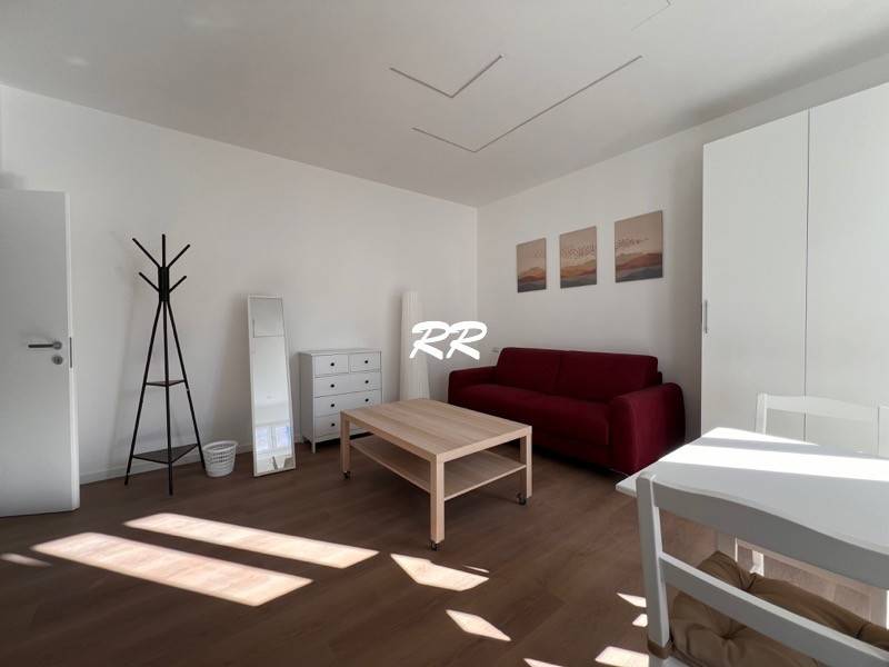 appartamento in affitto a Milano in zona Famagosta