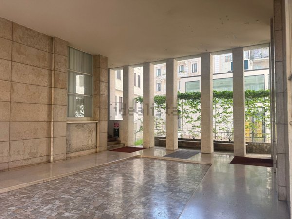 appartamento in affitto a Milano in zona Sant'Ambrogio