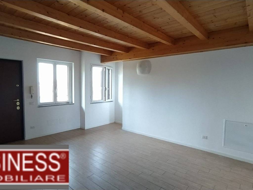 appartamento in affitto a Milano in zona Isola