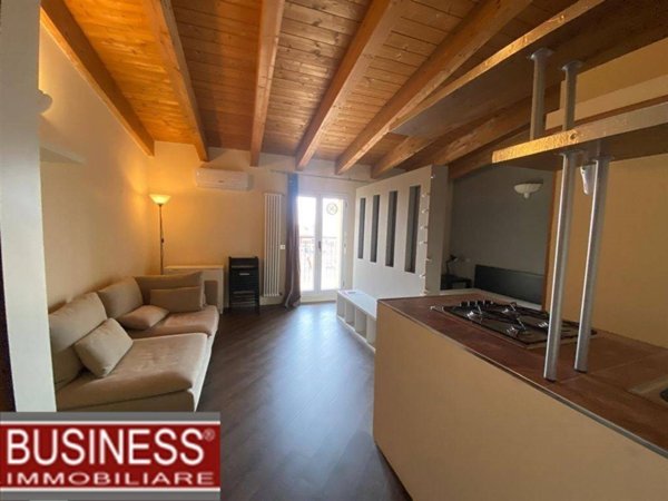 appartamento in affitto a Milano in zona Isola