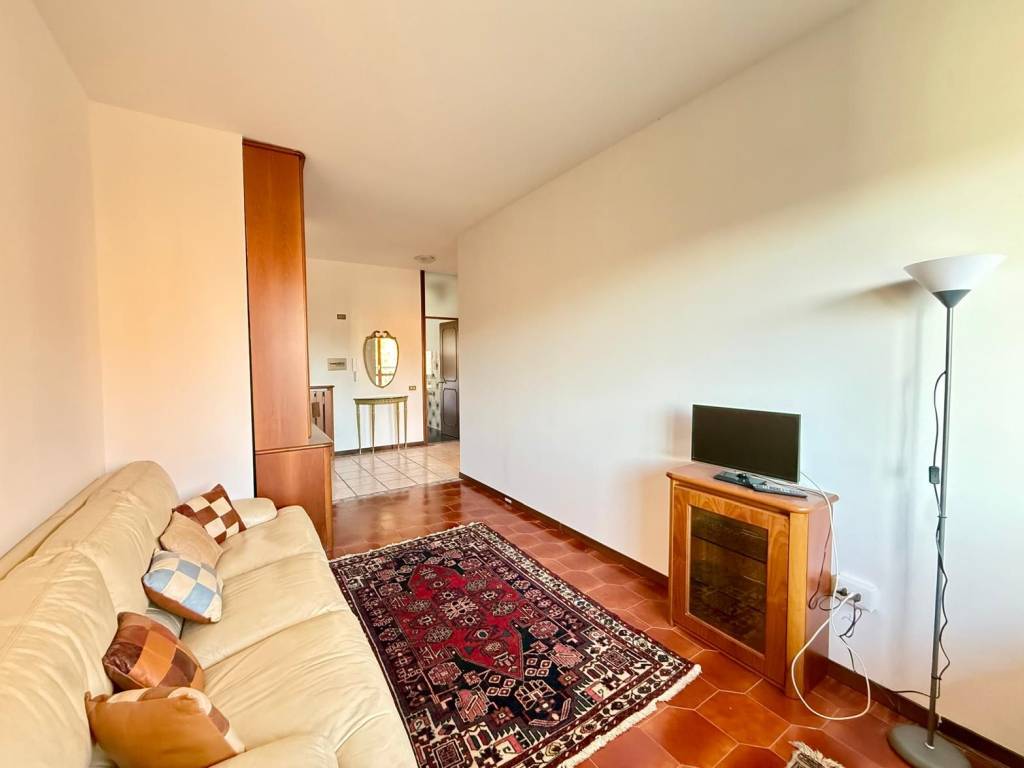 appartamento in affitto a Milano in zona Vigentino