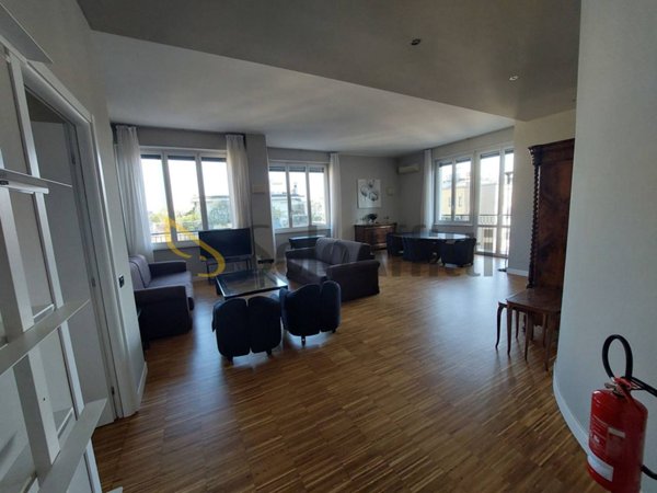 appartamento in affitto a Milano in zona Centro Direzionale