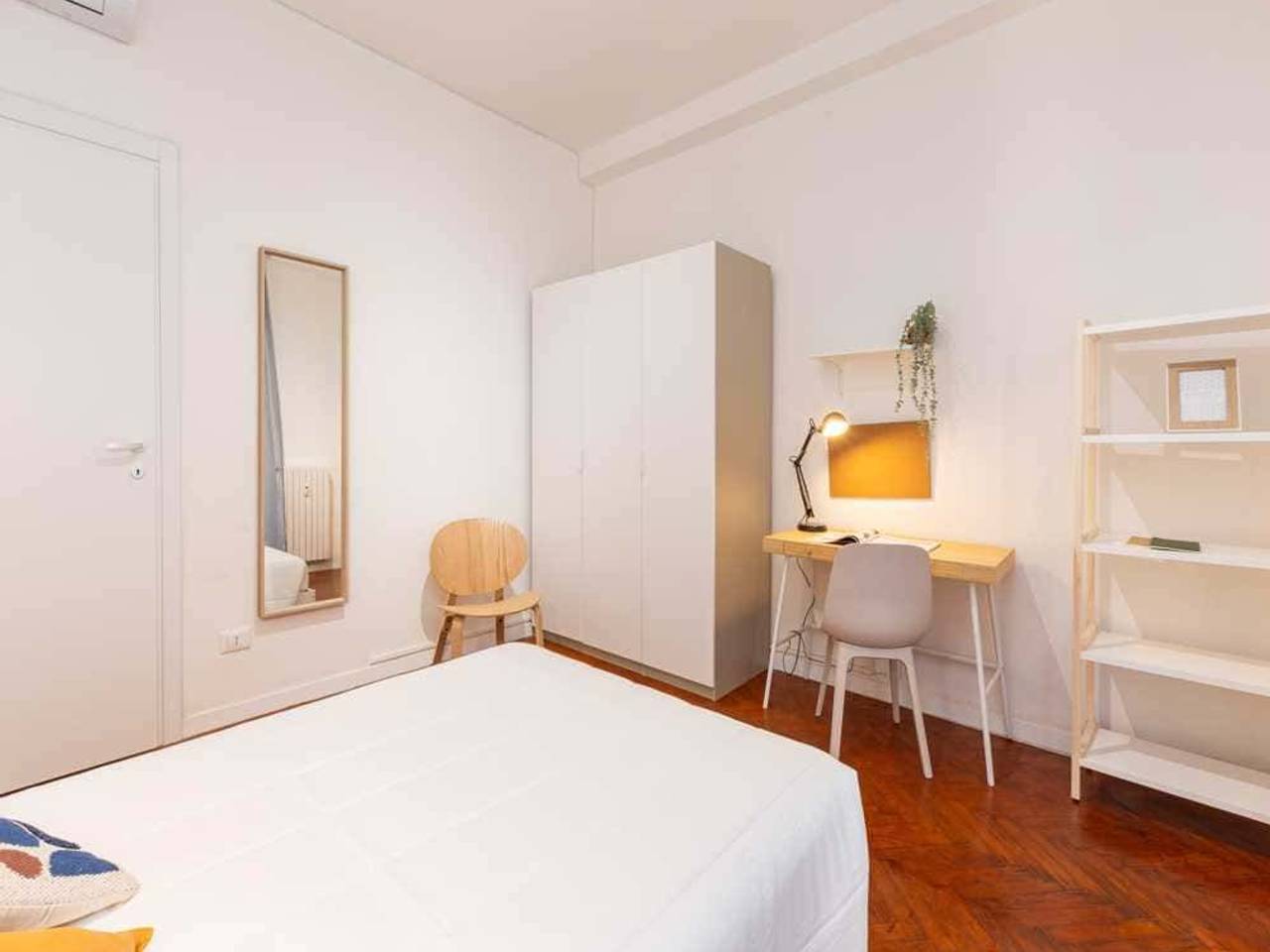 negozio in affitto a Milano in zona Rogoredo