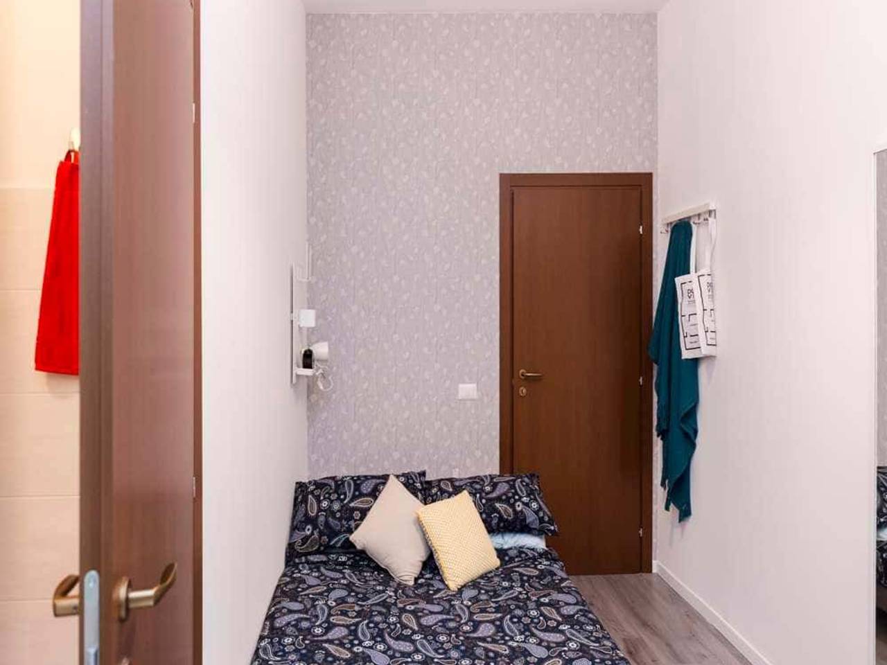 negozio in affitto a Milano in zona Bocconi