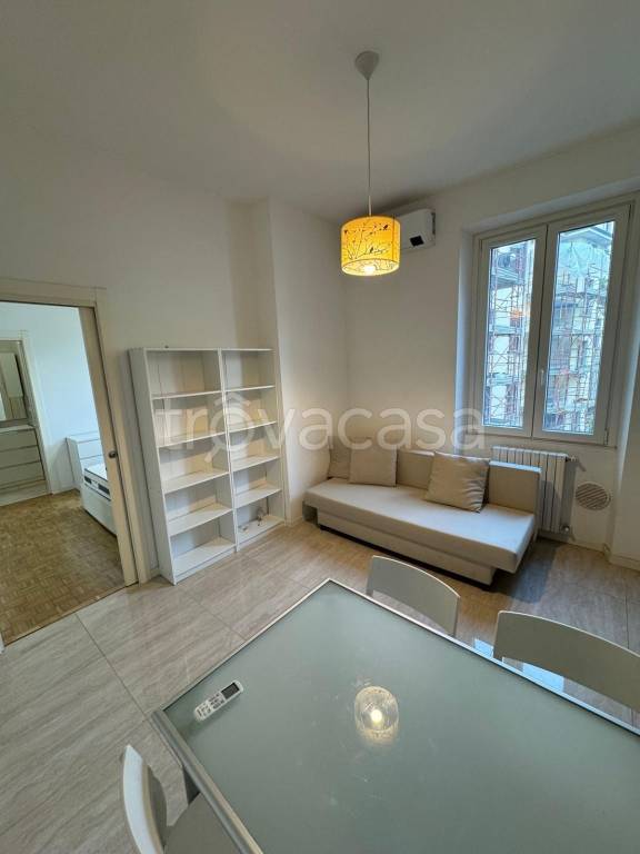 appartamento in affitto a Milano in zona Cinque Giornate