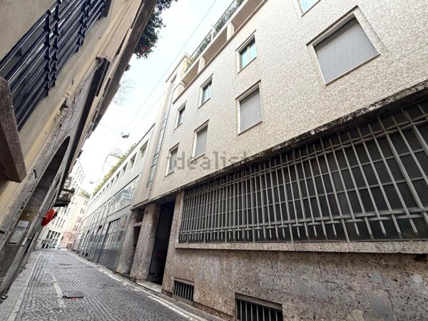 ufficio in affitto a Milano