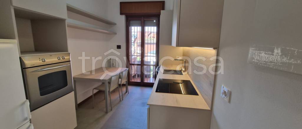 appartamento in affitto a Milano in zona Corvetto