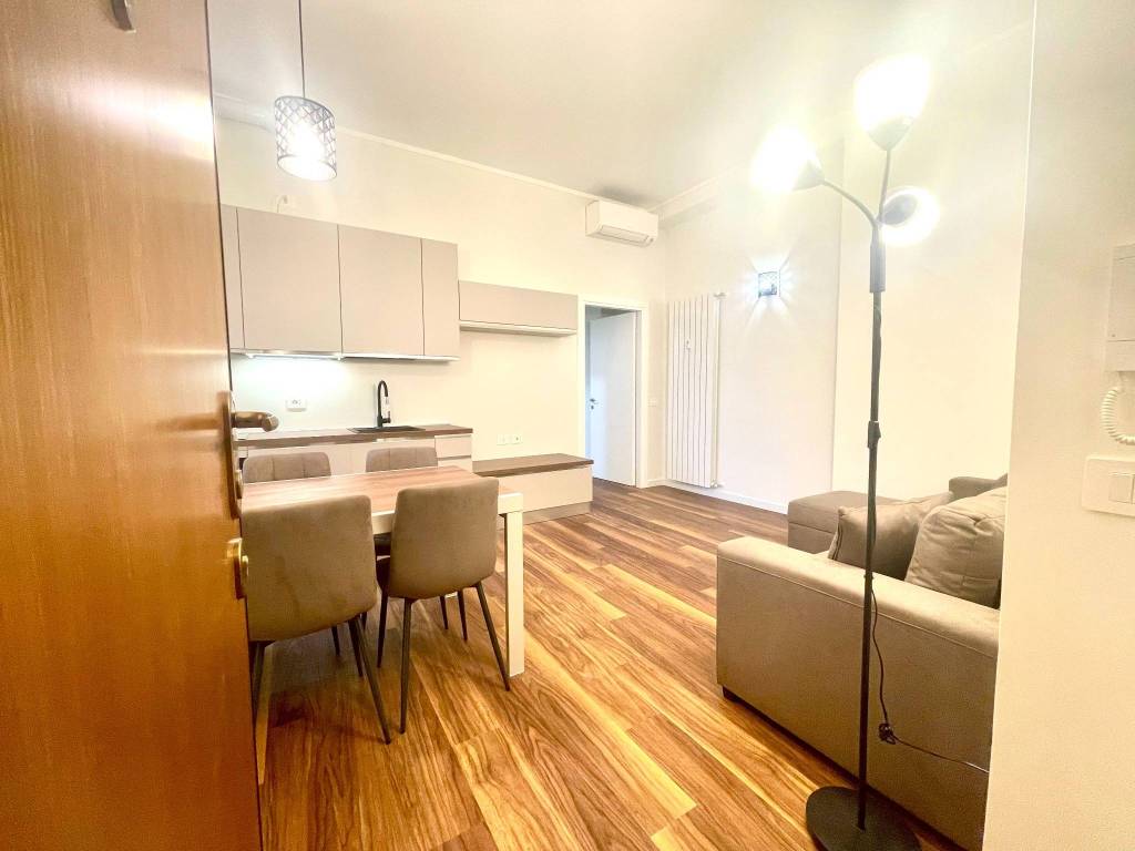 appartamento in affitto a Milano in zona Guastalla