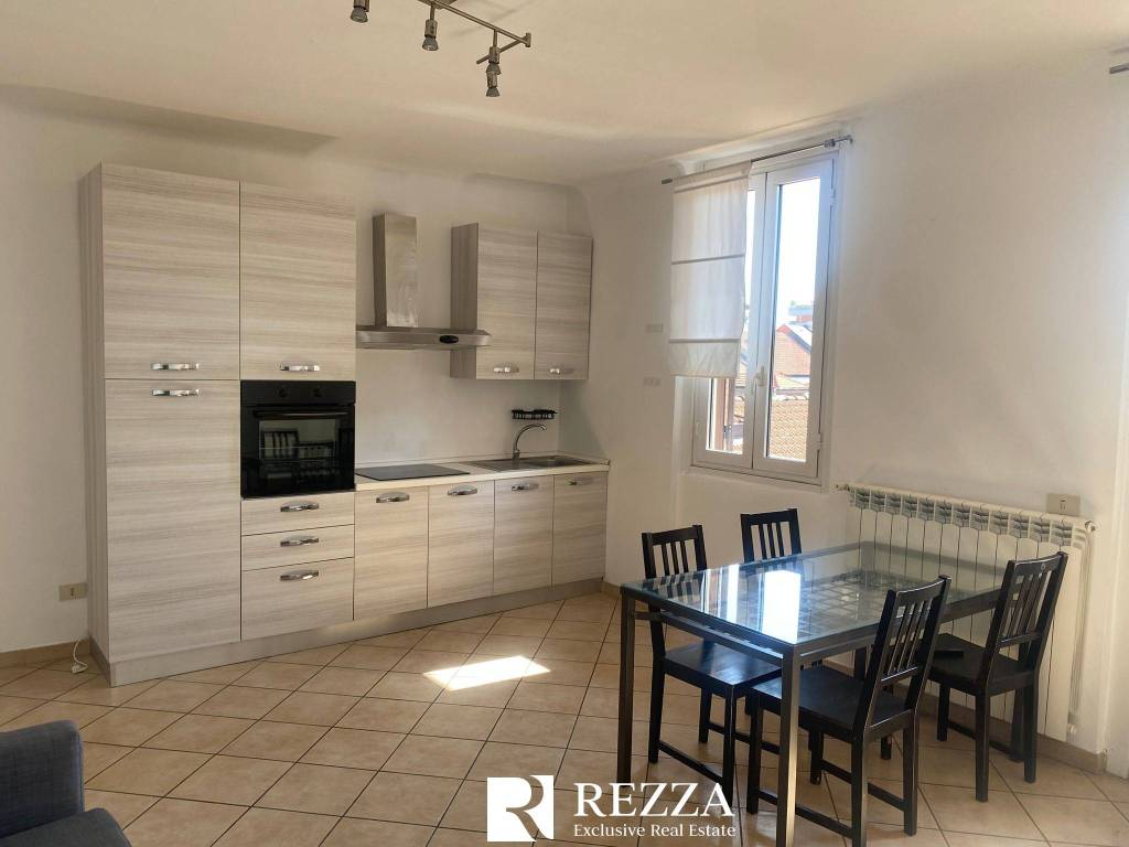 appartamento in affitto a Milano in zona Cinque Giornate