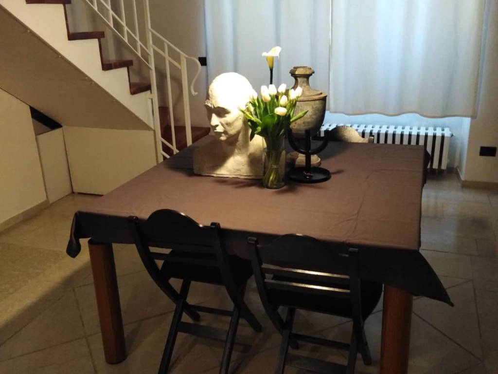 appartamento in affitto a Milano in zona Guastalla