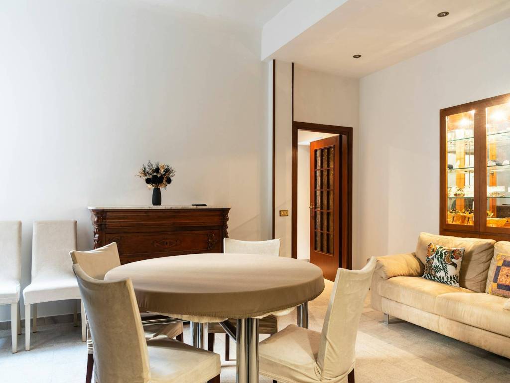 appartamento in affitto a Milano in zona Centro Direzionale