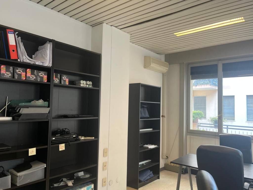 ufficio in affitto a Milano in zona Isola