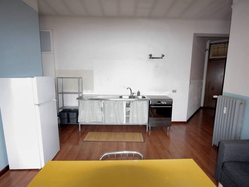 appartamento in affitto a Milano in zona Piazzale Lodi