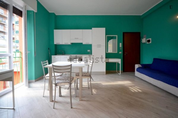 appartamento in affitto a Milano in zona Famagosta