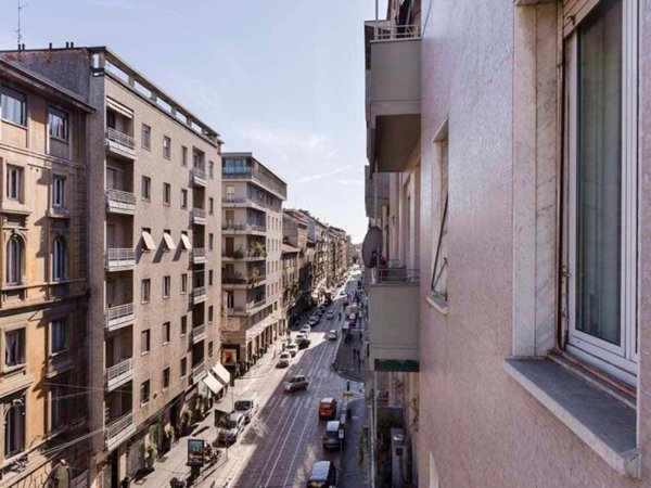 negozio in affitto a Milano in zona Sant'Ambrogio