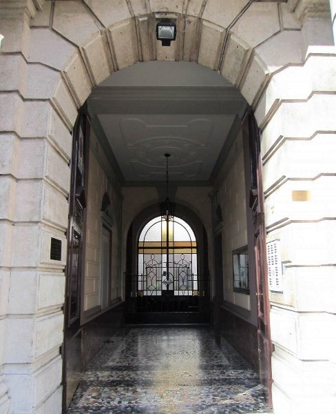 appartamento in affitto a Milano in zona XXII Marzo