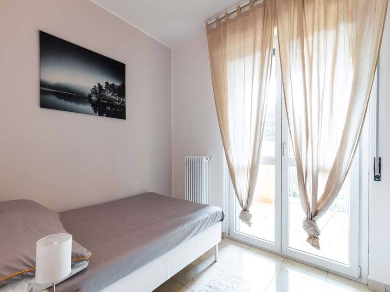 negozio in affitto a Milano in zona Affori