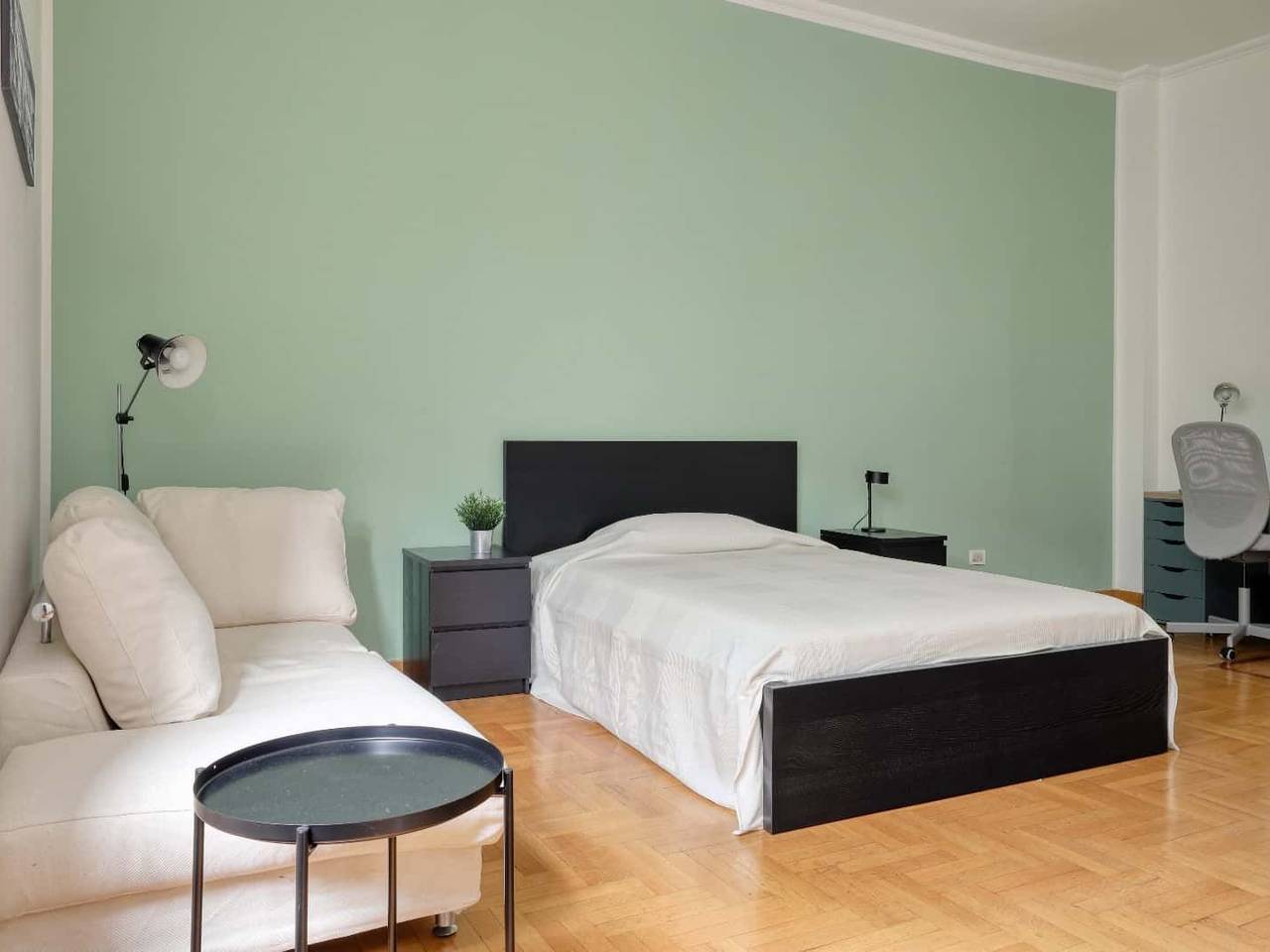 negozio in affitto a Milano in zona Centro Direzionale