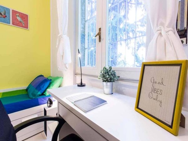 negozio in affitto a Milano in zona Lorenteggio