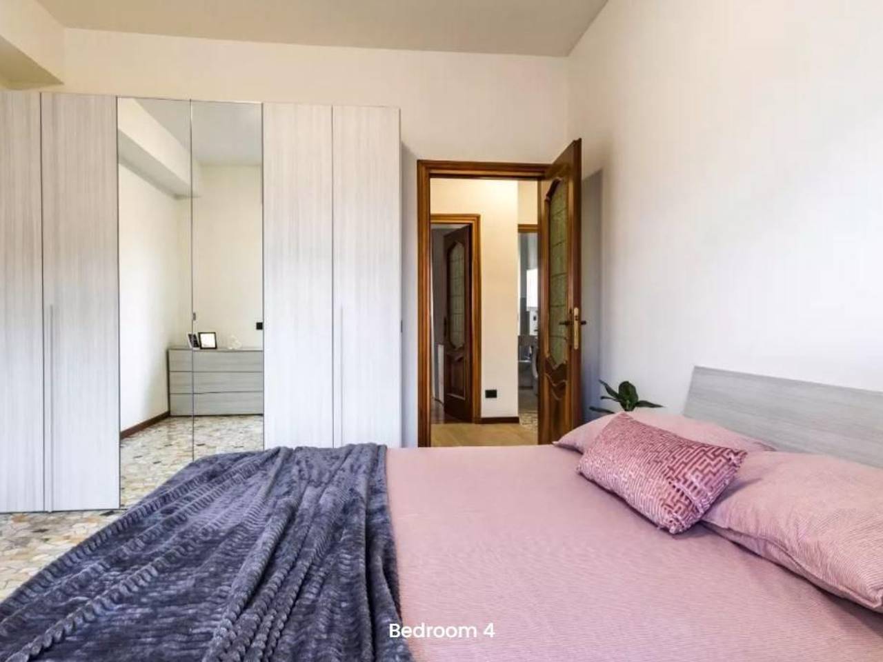 negozio in affitto a Milano in zona Montalbino