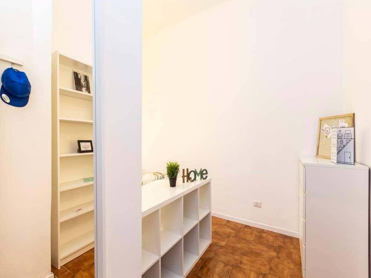 negozio in affitto a Milano in zona Isola