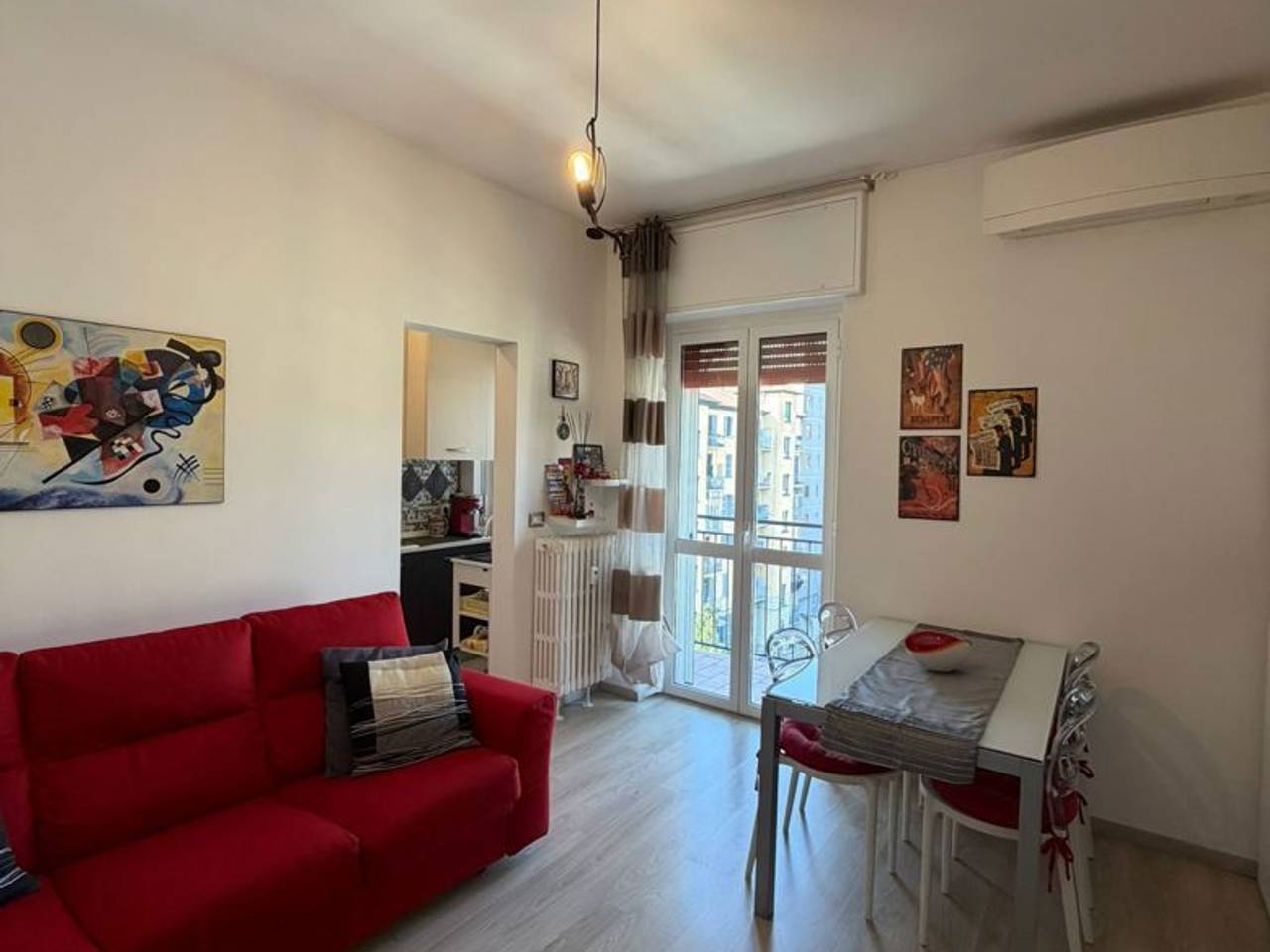 appartamento in affitto a Milano in zona Lorenteggio