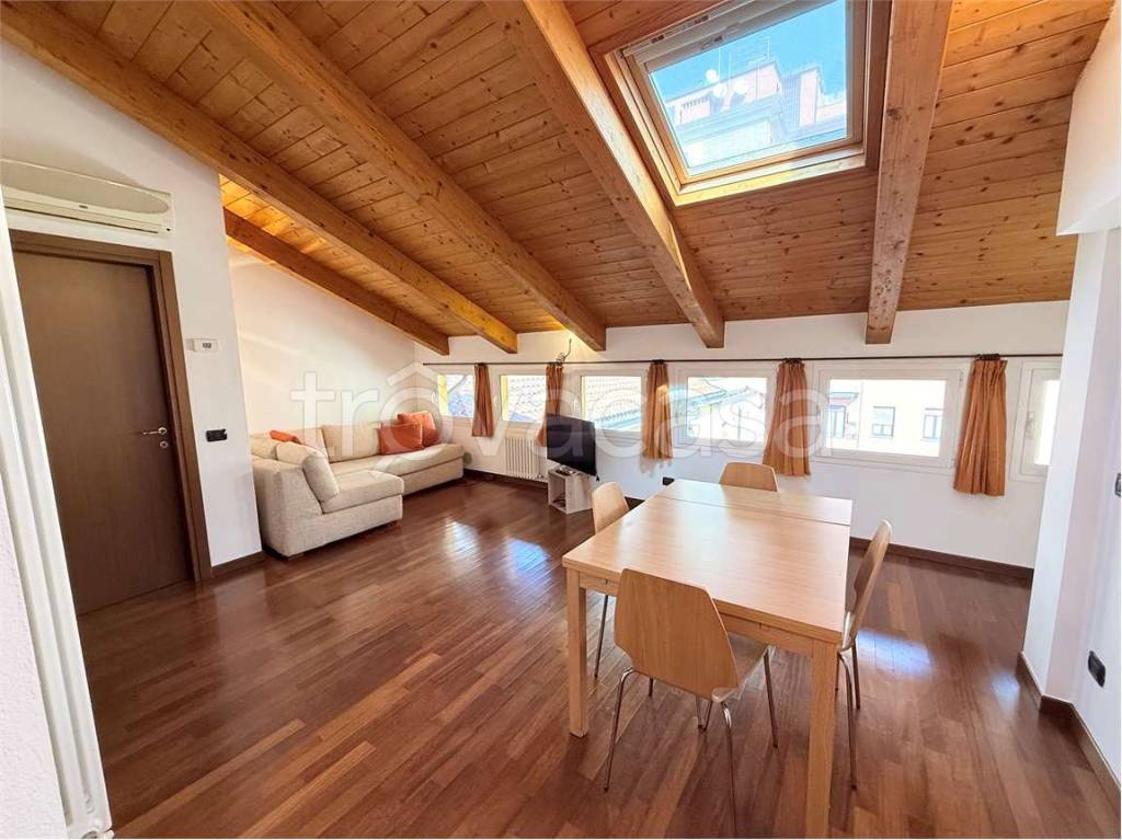 appartamento in affitto a Milano in zona Porta Venezia