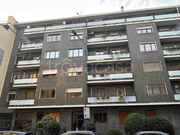 ufficio in affitto a Milano