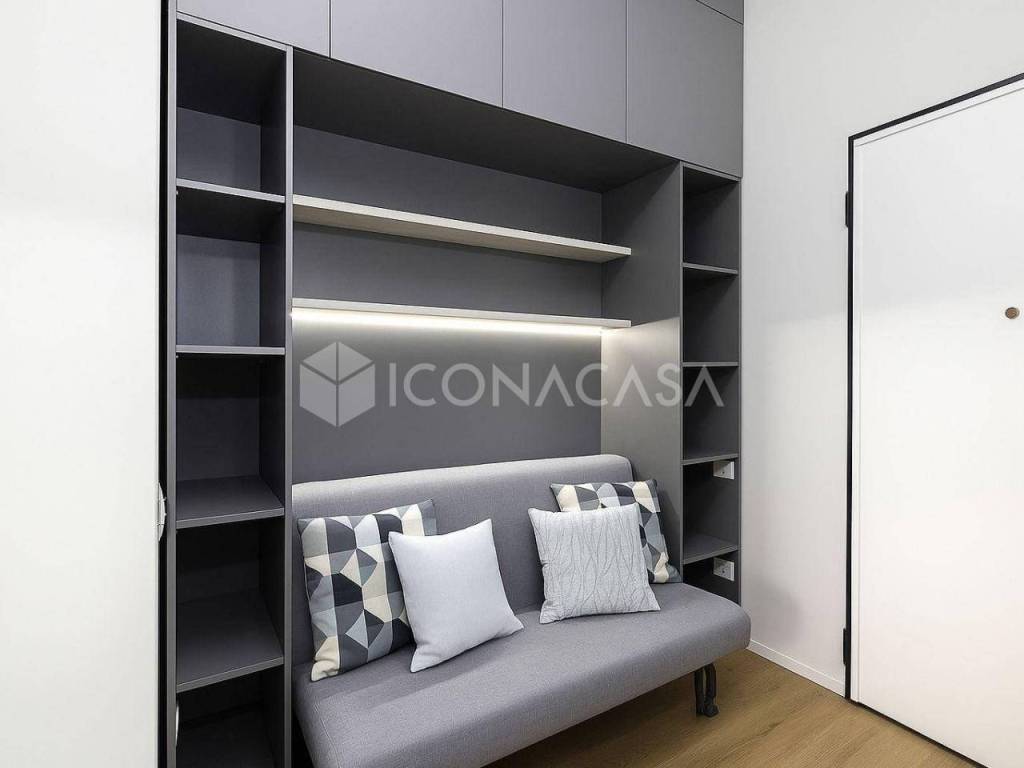 monolocale in affitto a Milano in zona Guastalla