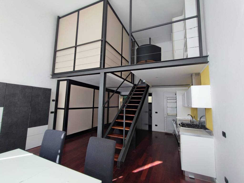 appartamento in affitto a Milano in zona Isola