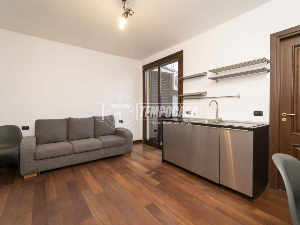 appartamento in affitto a Milano in zona Centro Direzionale