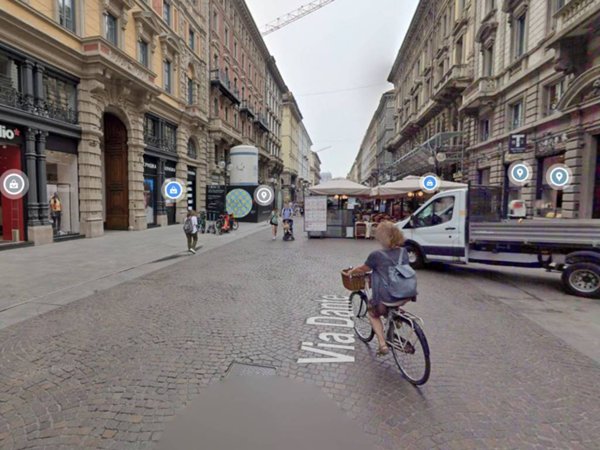 negozio in affitto a Milano