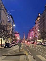 negozio in affitto a Milano in zona Guastalla