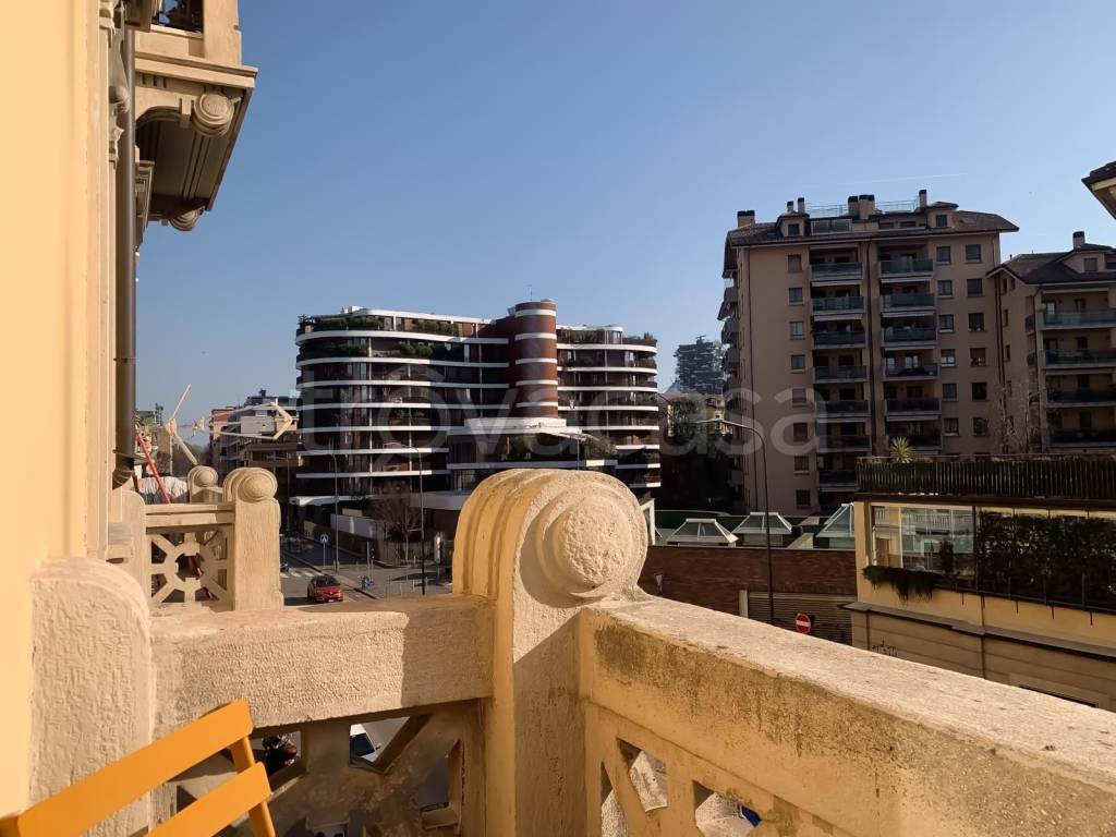 appartamento in affitto a Milano in zona Isola