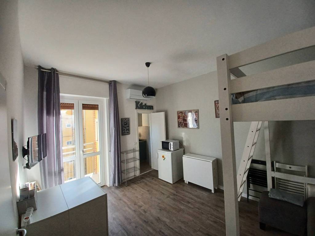 appartamento in affitto a Milano in zona Barona