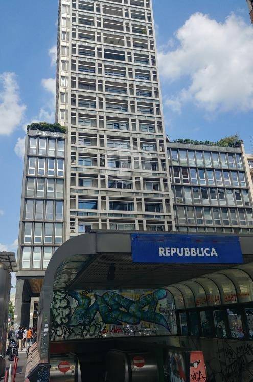 ufficio in affitto a Milano in zona Centro Direzionale