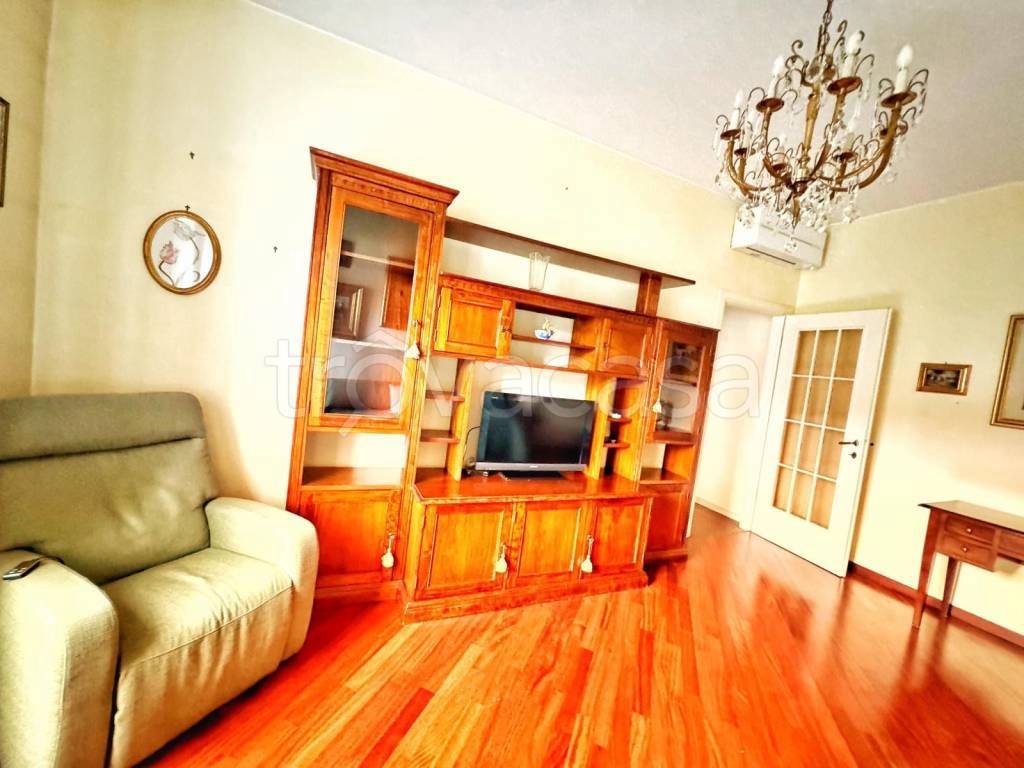 appartamento in affitto a Milano in zona Ghisolfa