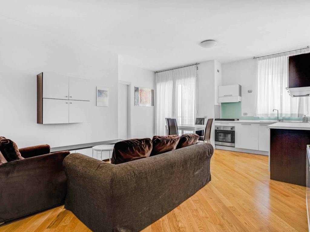 appartamento in affitto a Milano in zona Sempione